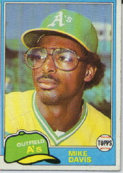 1981 Topps Baseball Cards      364     Mike Davis RC